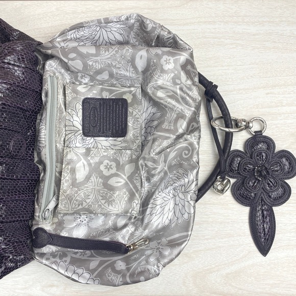 BRIGHTON Plum Patent Snakeskin Hobo Leather Pleated Purse Flower Charm Bag - Picture 6 of 9